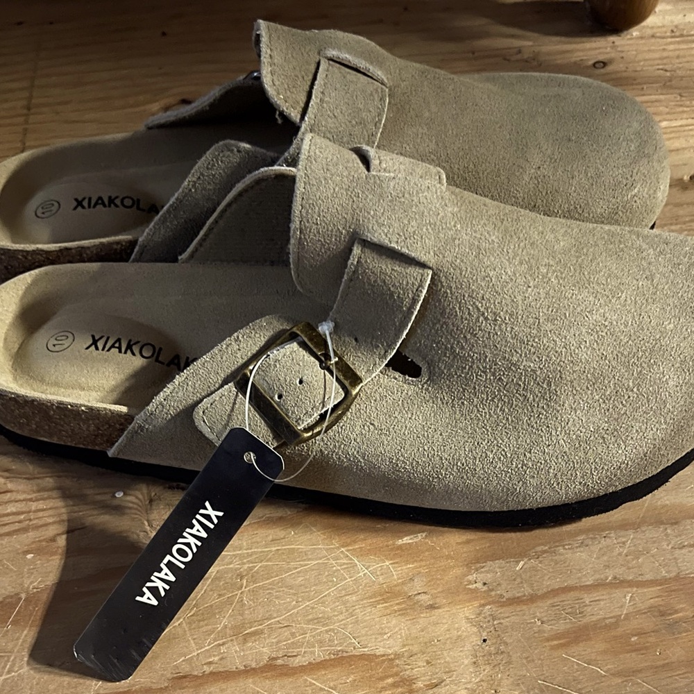 Women's Suede Clogs Adjustable Buckle Slip on footbed